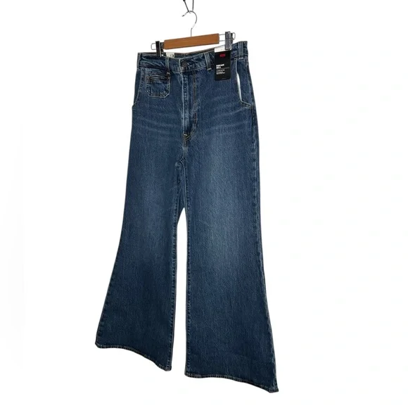 Levi's Ribcage  Bell Flared  Denim  Jeans - Picture 6 of 15